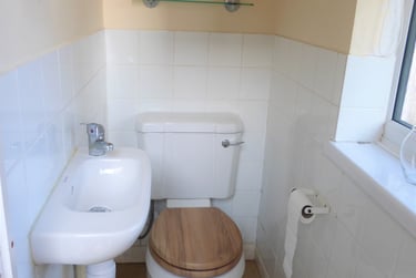 4 bed house, McIntyre Road, St Johns, Worcester, WR25LG - Image 4