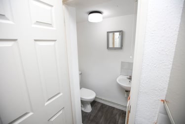 4 bed house, Wolfa Street, City Centre, Derby, DE223SE - Image 4