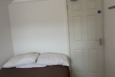 4 bed house, Wolfa Street, City Centre, Derby, DE223SE - Image 11