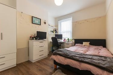 5 bed house, Balaclava Road, Plasnewydd, Cardiff, CF235BB - Image 2