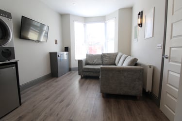 5 bed house, Empress Road, Low Hill, Liverpool, L78SF - Image 2