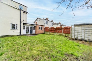 6 bed house, Wigan Road, City Centre, Ormskirk, L392AP - Image 3