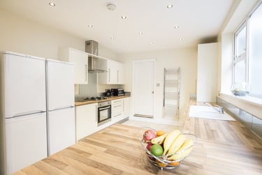 5 bed house, Auckland Avenue, Newland, Hull, HU67SJ - Image 1