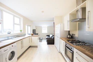 5 bed house, Auckland Avenue, Newland, Hull, HU67SJ - Image 3