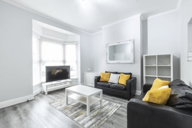 3 bed house, Hardy Street, Newland, Hull, HU52PJ - Image 2