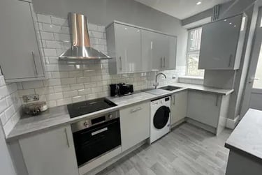 5 bed house, Sydney Street, North Hill, Plymouth, PL15AE - Image 4