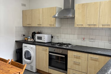 4 bed house, Craighall avenue, Fallowfield, Manchester, M192BP - Image 1