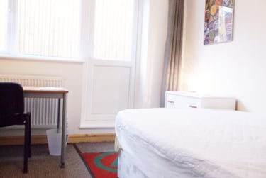 6 bed house, Lorne road, Clarendon park, Leicester, LE21YG - Image 2