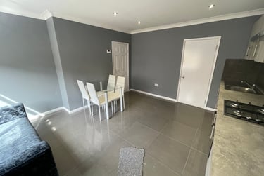 4 bed house, Bumpstede Court, Clover Hill, Norwich, NR59DW - Image 2