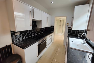 4 bed house, Warwards Lane, Selly Park, Birmingham, B297QR - Image 3