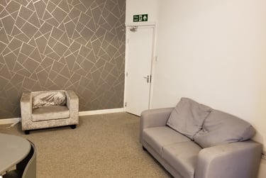 5 bed house, Todd Street, Charlestown, Salford, M72DP - Image 4