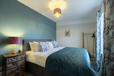 6 bed house, Bristol Road, City Centre, Gloucester, GL15TQ - Image 2