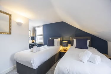 6 bed house, Bristol Road, City Centre, Gloucester, GL15TQ - Image 8