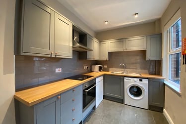 5 bed house, Sharrow Vale Road, Ecclesall, Sheffield, S118ZB - Image 1