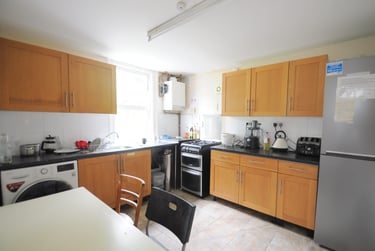 10 bed house, Pepys Road, Nunhead, London, SE145SE - Image 3