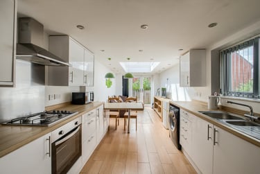 5 bed house, Humber Avenue, Ball hill, Coventry, CV12AU - Image 1