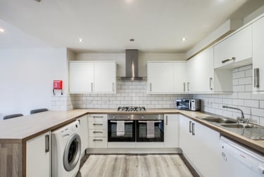 5 bed house, Terry Road, Hillfields, Coventry, CV12AW - Image 2