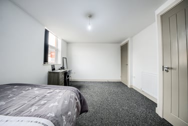 5 bed house, Nicholls Street, Hillfields, Coventry, CV24GY - Image 13