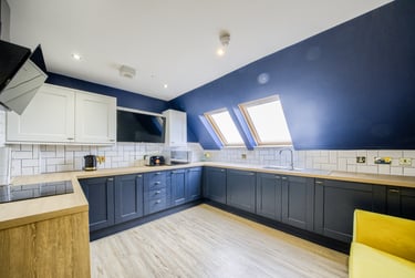 3 bed flat, St Margarets Road, Ball hill, Coventry, CV12BT - Image 1