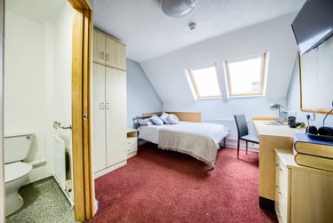 3 bed flat, St Margarets Road, Ball hill, Coventry, CV12BT - Image 9