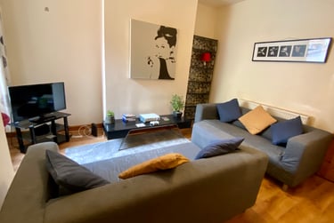 3 bed house, Mildred street, City centre, Salford, M72HG - Image 1