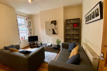 3 bed house, Mildred street, City centre, Salford, M72HG - Image 2