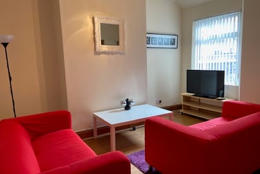 3 bed house, Mildred Street, Near university, Salford, M72HG - Image 1