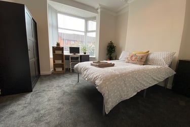 6 bed house, Great cheetham st west, Near university, Salford, M72JB - Image 4