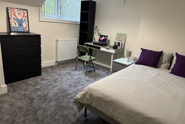 4 bed house, Mildred street, Near university, Salford, M72HG - Image 2