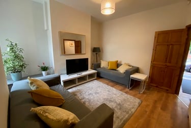 3 bed house, Mildred, Near university, Salford, M72HG - Image 1