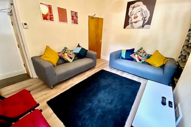 5 bed house, Elleray rd, Near university, Salford, M67GZ - Image 3