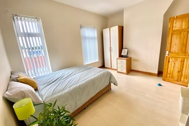3 bed house, Cromwell rd, Near university, Salford, M66DE - Image 7