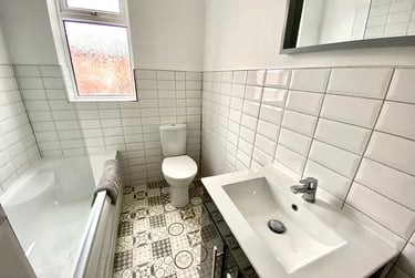 3 bed house, Cromwell rd, Near university, Salford, M66DE - Image 10