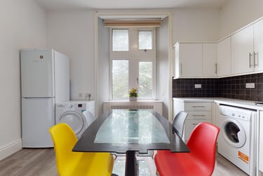 4 bed flat, Greenbank road, Greenbank, Plymouth, PL48NH - Image 5