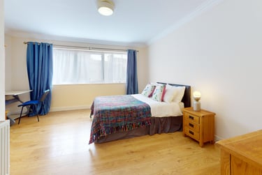 3 bed house, Emily Garden, Cattedown, Plymouth, PL47QS - Image 8