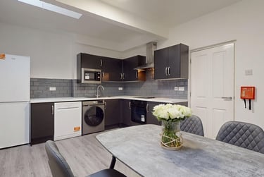 3 bed house, Greenbank road, Greenbank, Plymouth, PL48NH - Image 8