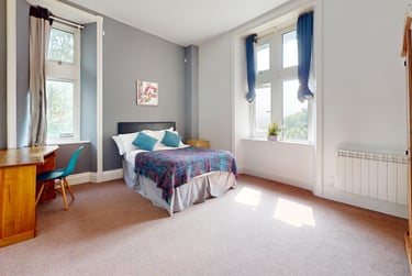 4 bed flat, Greenbank road, Greenbank, Plymouth, PL48NH - Image 10