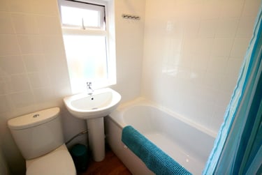 4 bed house, Graham Road, St Johns, Worcester, WR25AW - Image 13