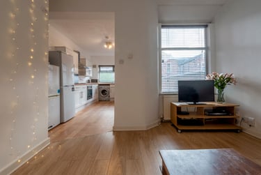 4 bed house, Filey Road, Fallowfield, Manchester, M146GH - Image 2