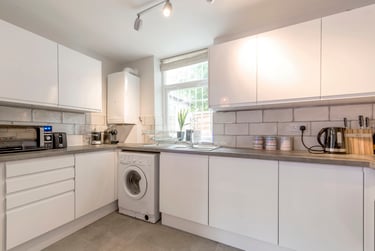 8 bed house, Edenhall Avenue, Burnage, Manchester, M192BG - Image 2