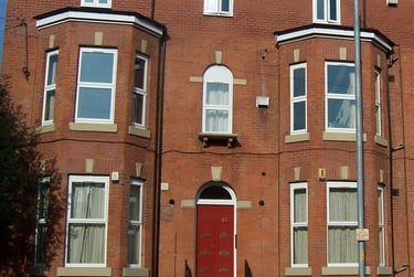 3 bed flat, Upper Brook Street, Victoria park, Manchester, M130FW - Image 6