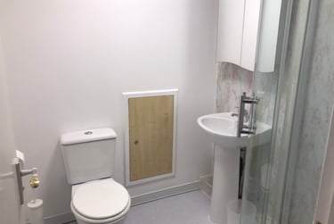 3 bed flat, Upper Brook Street, Victoria Park, Manchester, M130FW - Image 12