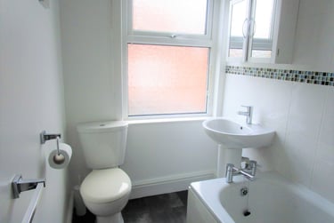 5 bed house, Hathersage road, Victoria park, Manchester, M130EJ - Image 4