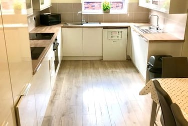 7 bed house, Lausanne road, Withington, Manchester, M203EU - Image 2