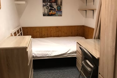 7 bed house, The Avenue, Bevendean, Brighton, BN24FA - Image 10