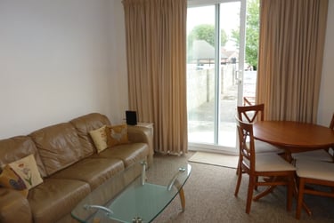 5 bed house, Redbreast Road North, Winton, Bournemouth, BH93JF - Image 3