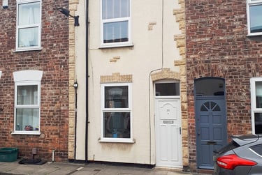 2 bed house, Nelson Street, Groves, York, YO318NJ - Image 2