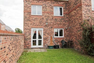 4 bed house, White Cross Gardens, Groves, York, YO318JH - Image 10