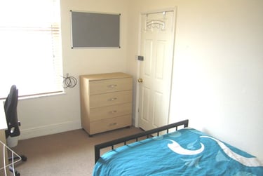 4 bed house, Park Grove, Groves, York, YO318LL - Image 8