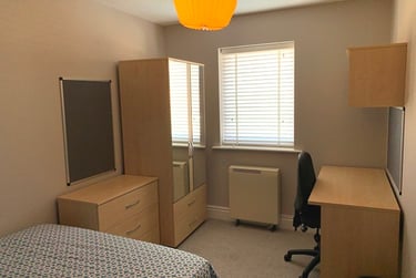 2 bed flat, Nicholas Gardens, Layerthorpe, York, YO103EX - Image 7